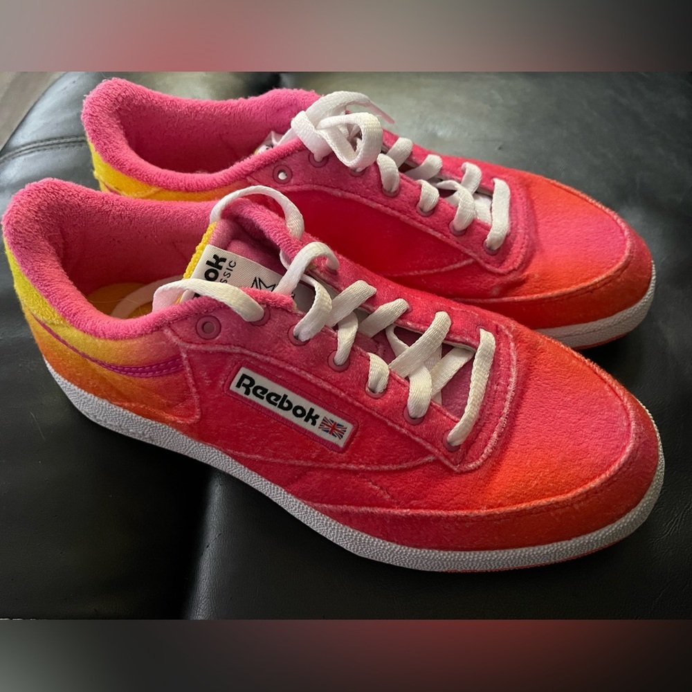 NEW Reebok Daniel Moon Club C85 "Atomic Pink/Orange Flare/Alert Yellow" Size 8.5